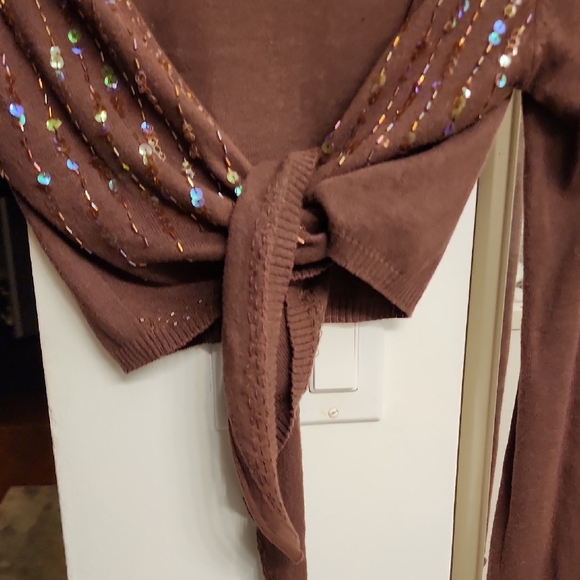 Debut Sequin Embellished Tie-Front - Picture 5 of 6